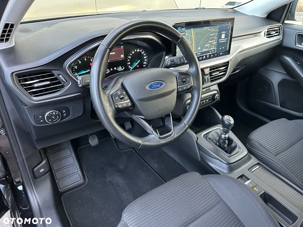 Ford Focus 1.0 EcoBoost Titanium Design - 19