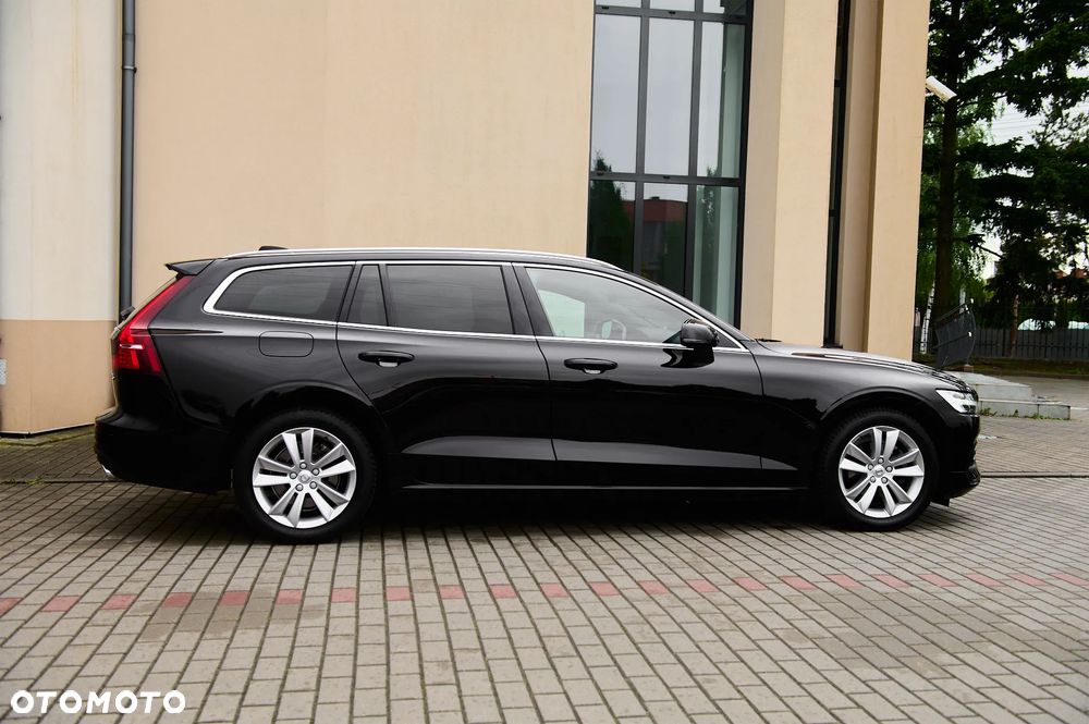 Volvo V60 D3 Momentum Pro - 19