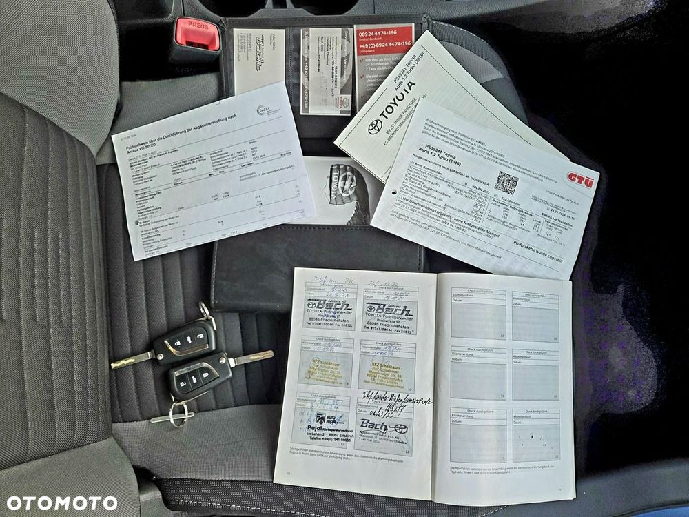 Toyota Auris - 24