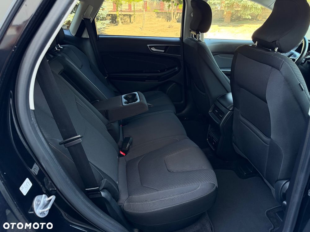 Ford Edge 2.0 TDCi Bi-Turbo 4x4 Titanium - 24