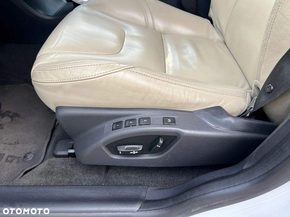 Volvo XC 60 D4 Drive-E Summum - 17