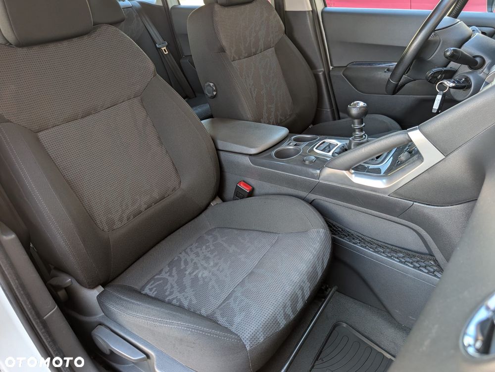 Peugeot 3008 155 THP Premium - 10