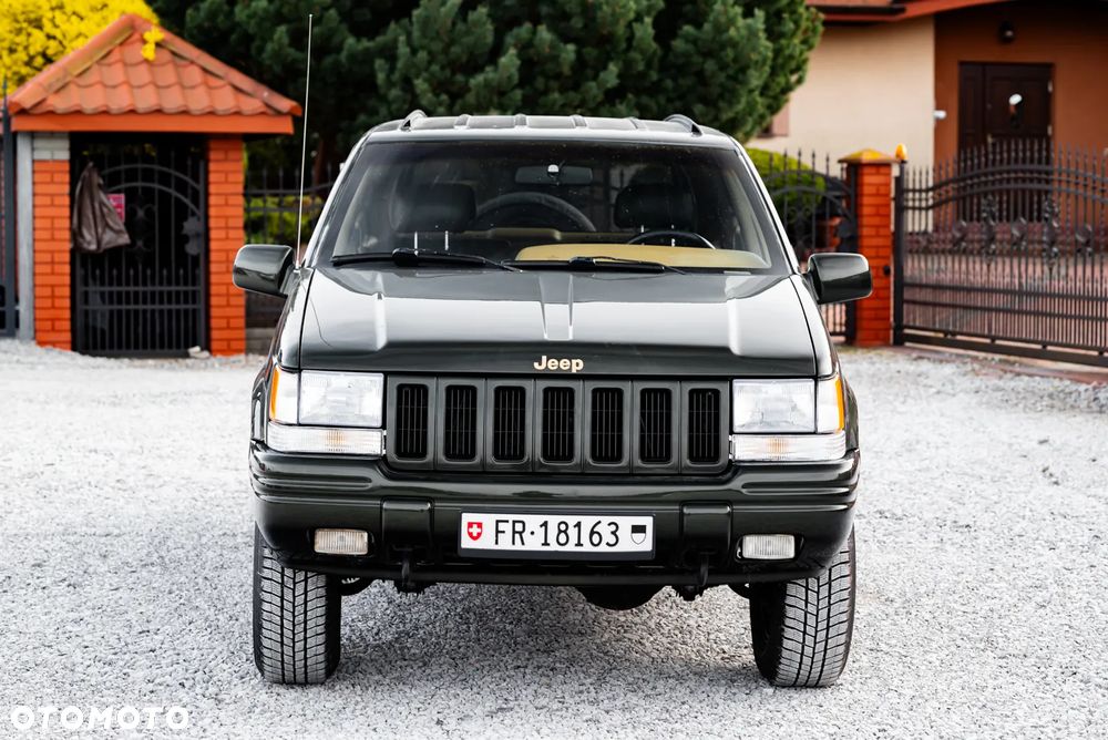 Jeep Grand Cherokee - 4