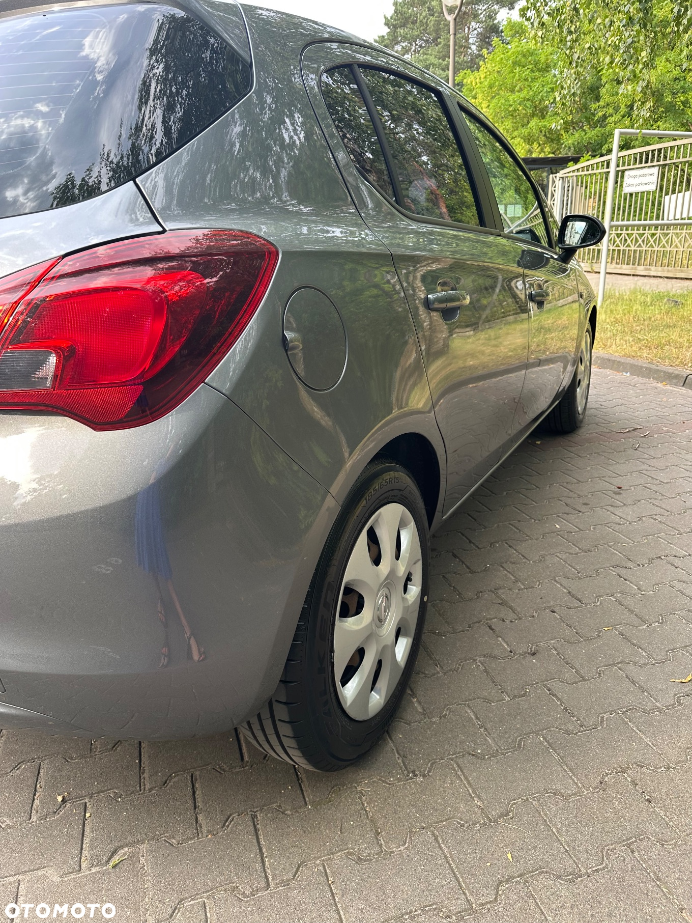 Opel Corsa 1.4 Color Edition - 10