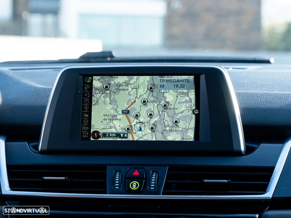 BMW 216 Gran Tourer d Aut. Sport Line - 35