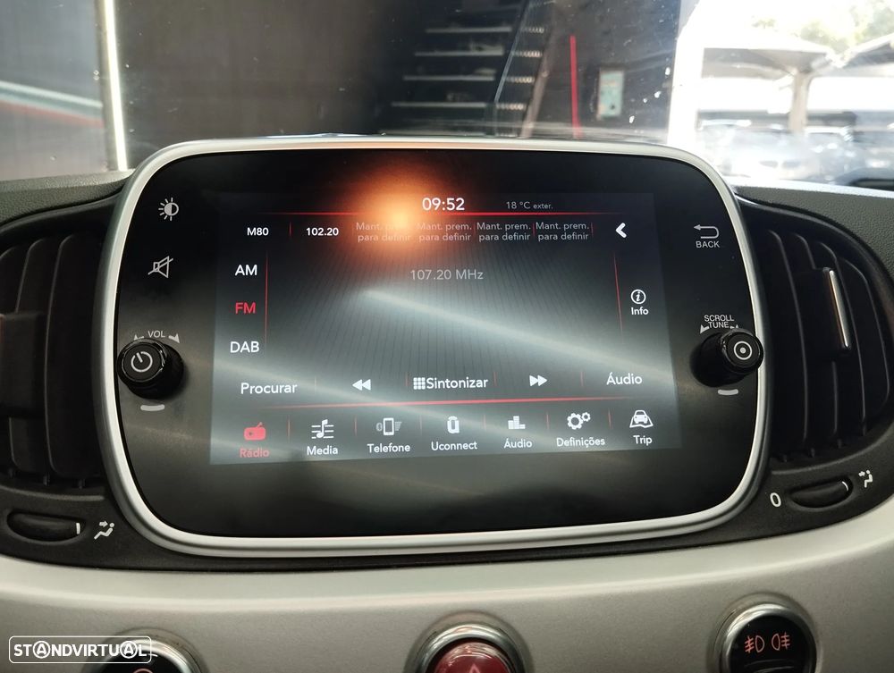 Fiat 500C 1.0 Hybrid Connect - 27