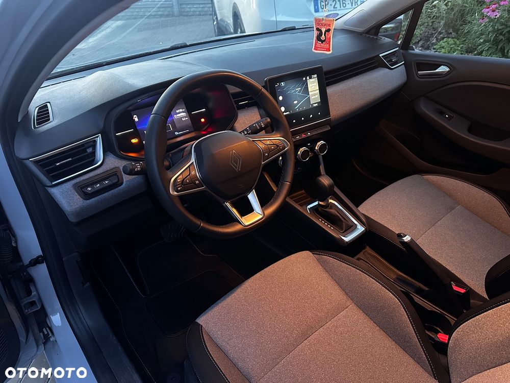 Renault Clio 1.6 E-TECH Full Hybrid 145 Techno - 23