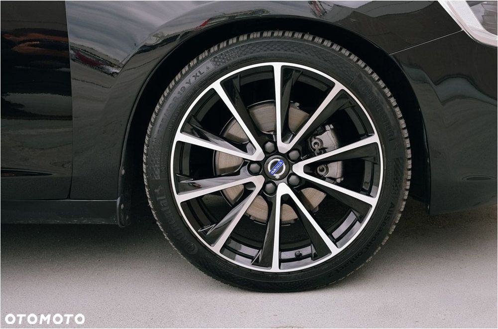 Volvo V60 D3 Drive-E Kinetic - 19