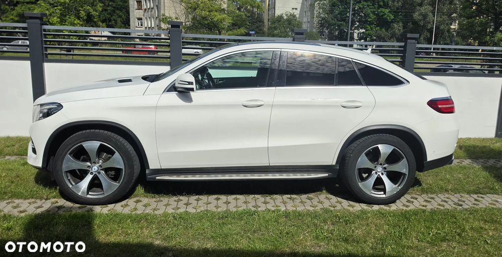 Mercedes-Benz GLE - 4