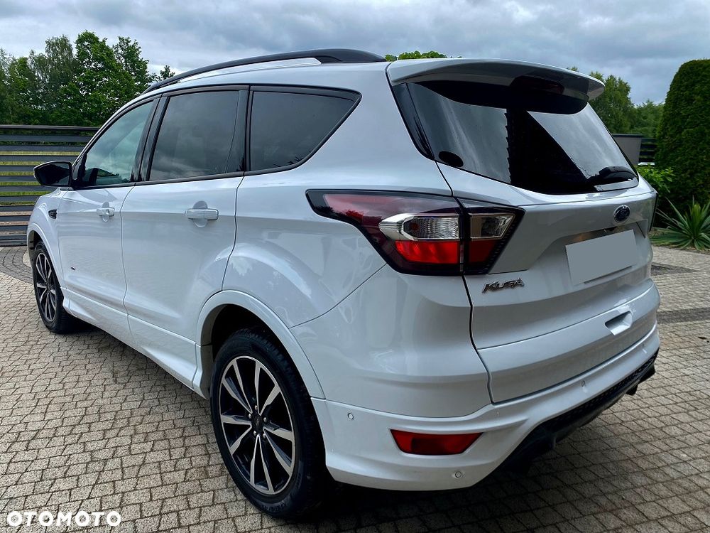 Ford Kuga 2.0 TDCi 4x4 ST-Line - 6