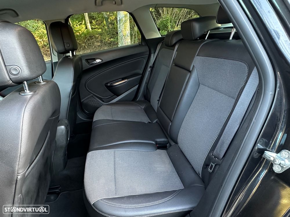 Opel Astra Sports Tourer 1.7 CDTi Cosmo - 22
