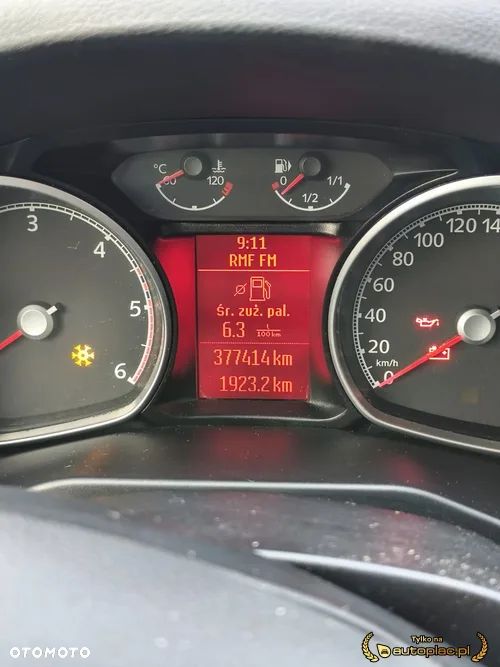 Ford Mondeo - 17