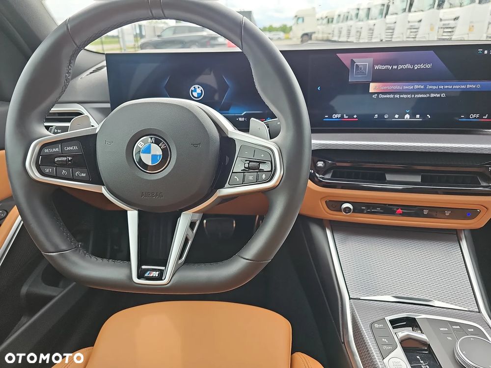 BMW Seria 3 318i M Sport - 11