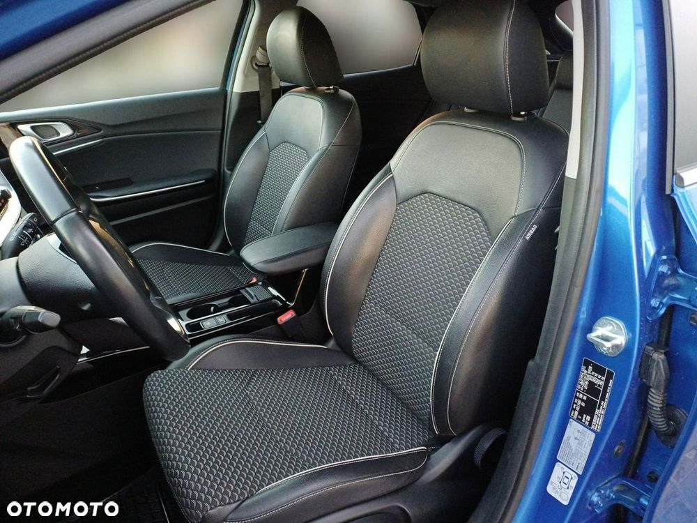 Kia XCeed 1.5 T-GDI L DCT - 11