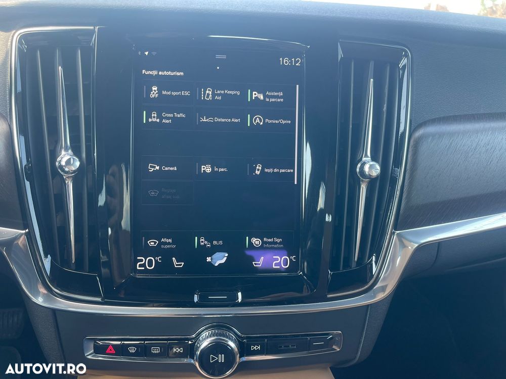 Volvo V90 D5 AWD - 19