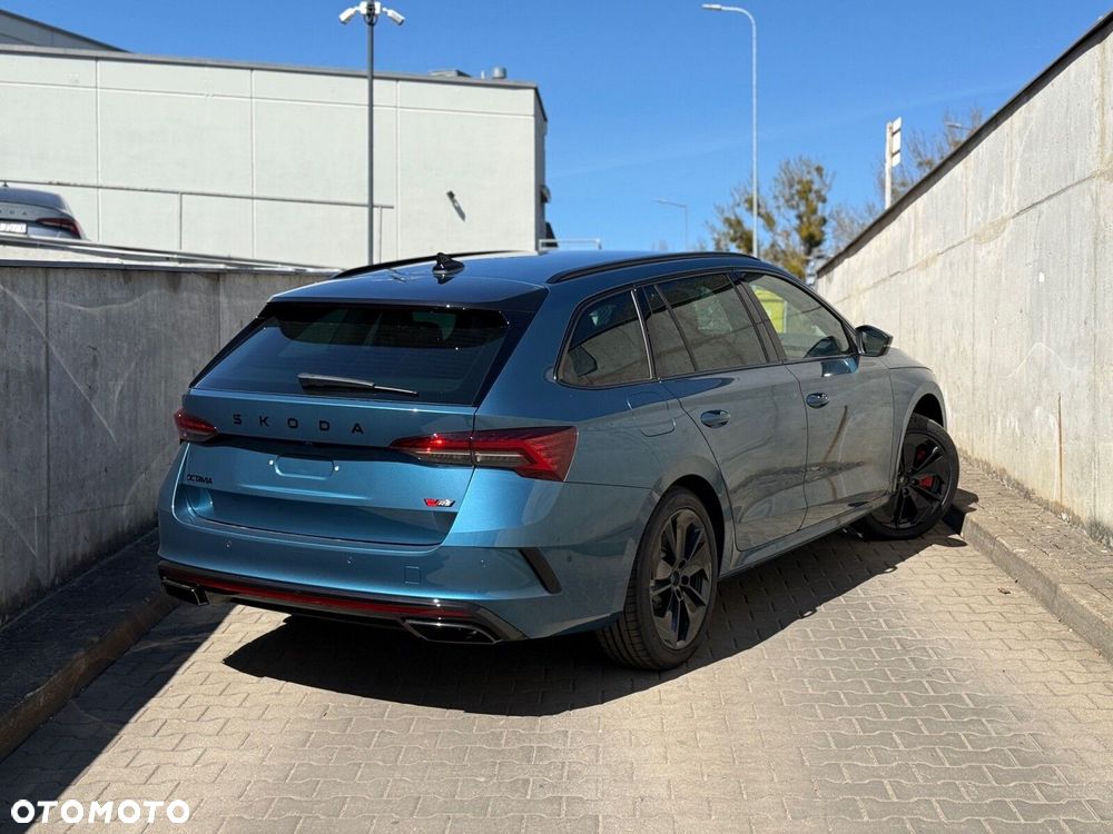 Skoda Octavia 2.0 TSI RS DSG - 6