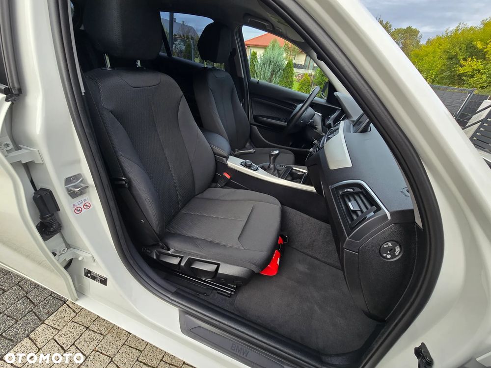 BMW Seria 1 118i Advantage - 10