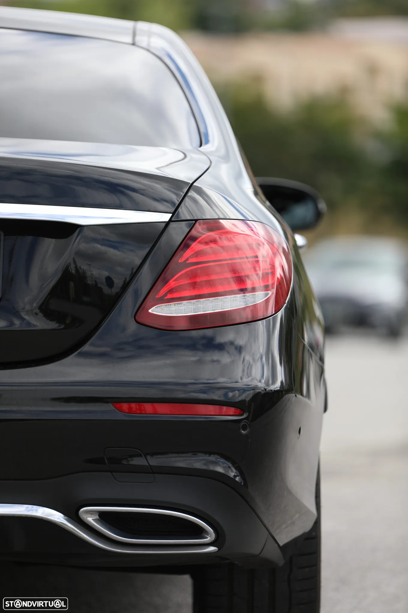 Mercedes-Benz E 220 d 9G-TRONIC AMG Line - 19