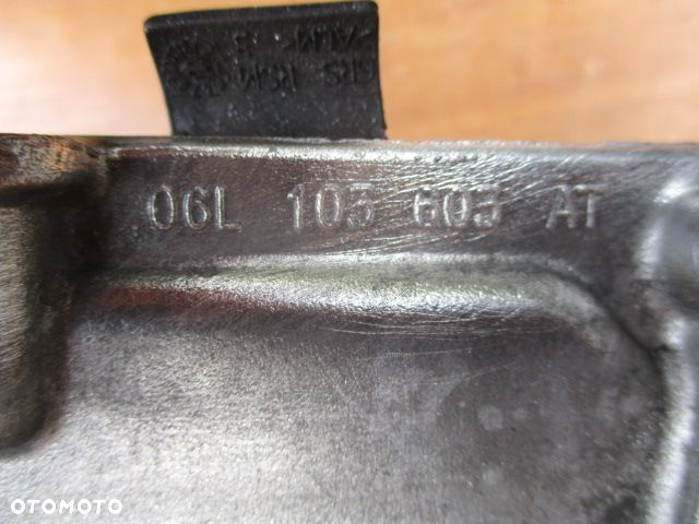 VW AUDI SEAT SKODA 1.8 2.0 TSI TFSI CVL MISKA OLEJU 06L103603AT 06L103598R - 4