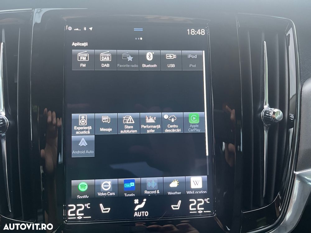 Volvo S90 T8 Twin Engine AWD Geartronic Momentum - 10