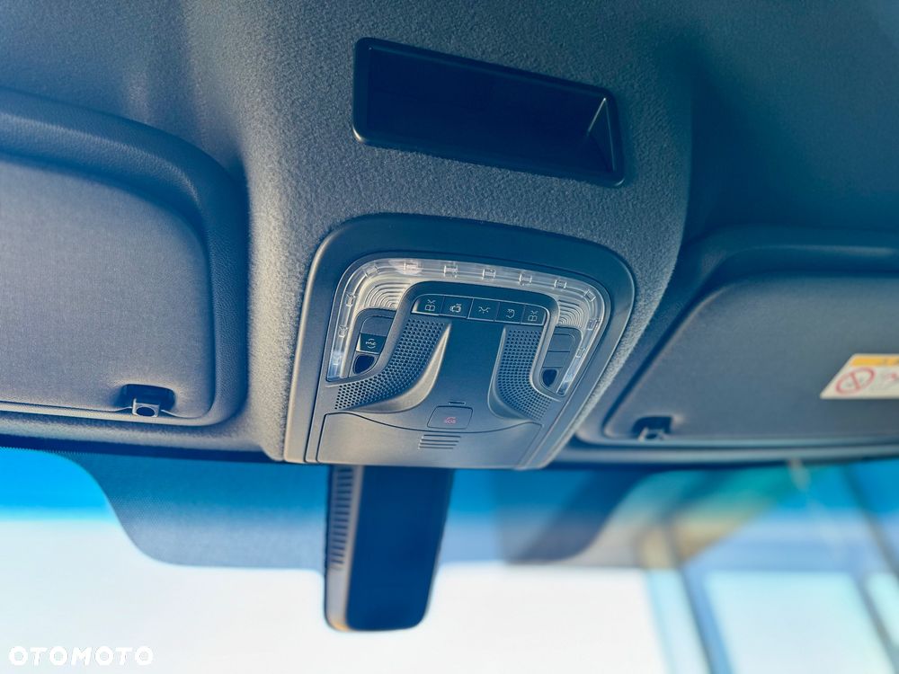 Mercedes-Benz Sprinter 317 Furgon Standard L2H2 - 17