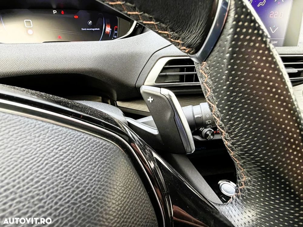 Peugeot 5008 2.0 BlueHDI s&s EAT8 GT - 18