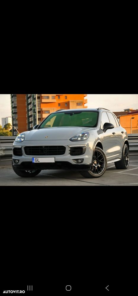Porsche Cayenne 4.2 L S - 2