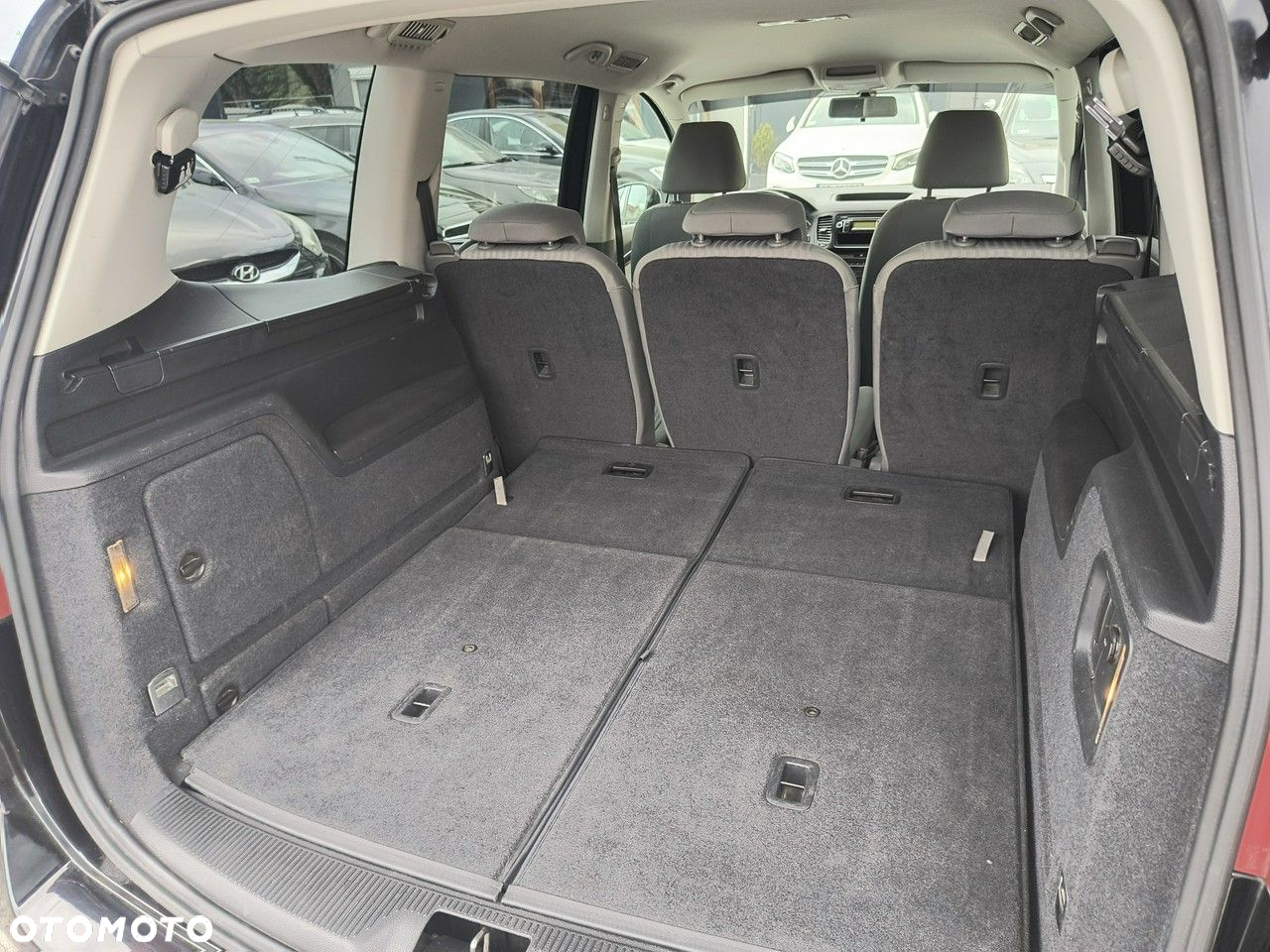 Seat Alhambra 2.0 TDI DPF Ecomotive - 32