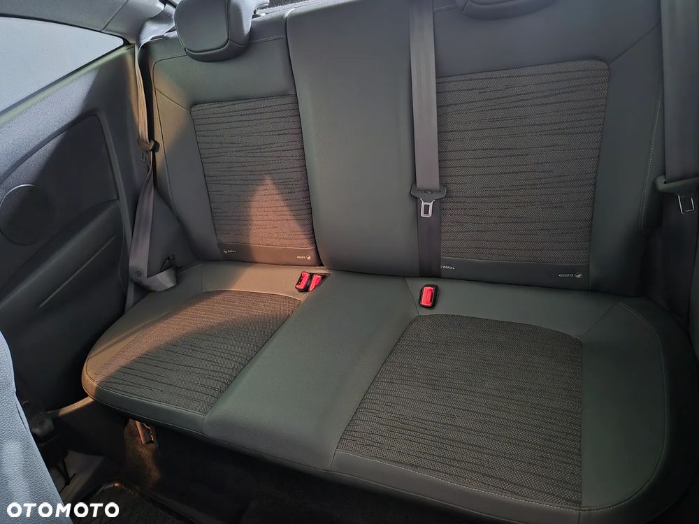 Opel Corsa - 8