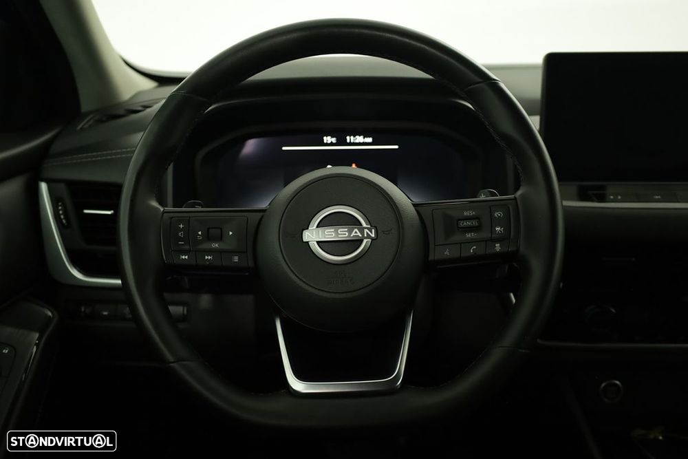 Nissan Qashqai 1.3 DIG-T N-Connecta LED Xtronic - 16