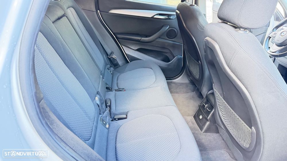 BMW X1 16 d sDrive Line Sport - 32