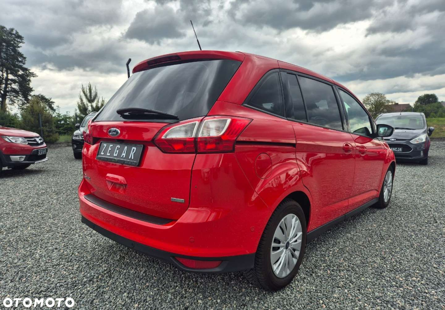 Ford Grand C-MAX - 31