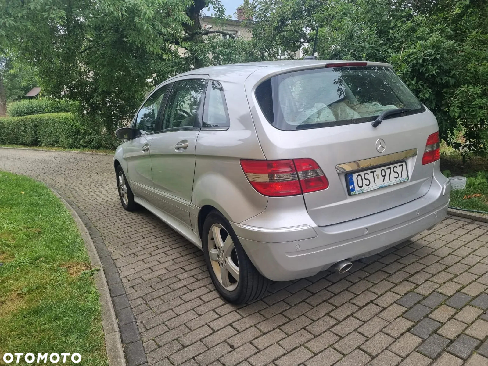 Mercedes-Benz Klasa B 180 CDI DPF Autotronic Grand Edition - 3