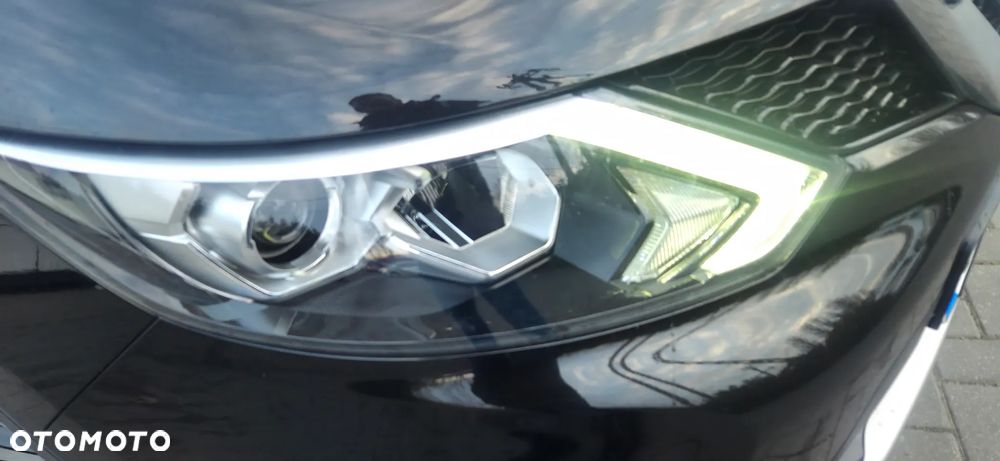 Nissan Qashqai 1.6 dCi 4 x 4 DPF Start/Stop tekna - 21