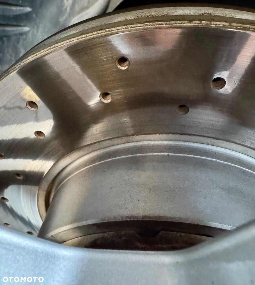 Mercedes-Benz Klasa C 180 BlueEFFICIENCY 7G-TRONIC Avantgarde - 20