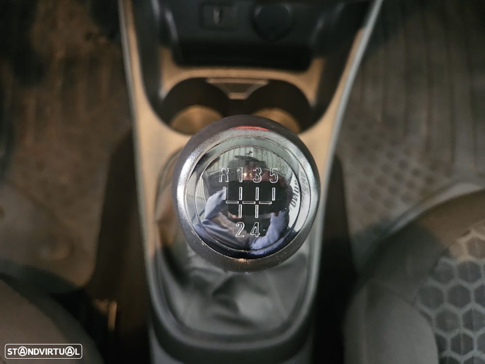 Opel CORSA-E VAN IVA DEDUTÍVEL - 18