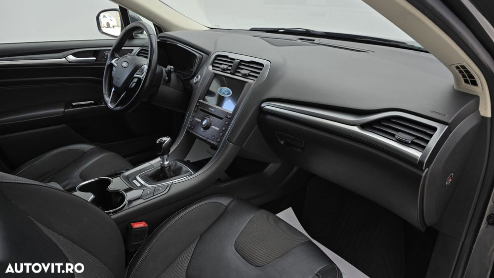 Ford Mondeo 2.0 TDCi Titanium - 20