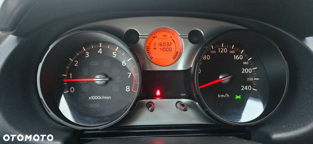 Nissan Qashqai 2.0 4x4 Tekna - 8