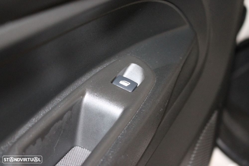 Fiat 600e 54 kWh La Prima - 40