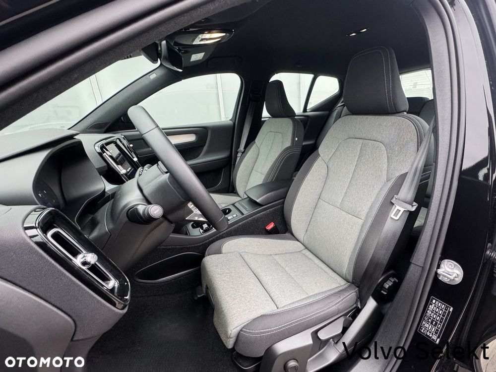 Volvo XC 40 - 31