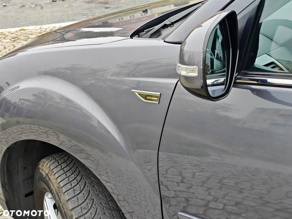 Mitsubishi Outlander 2.4 Intense + - 6