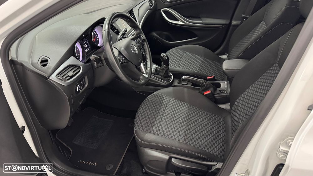 Opel Astra 1.5 D Design & Tech S/S - 6