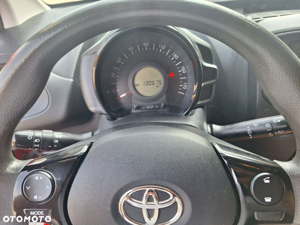 Toyota Aygo - 8