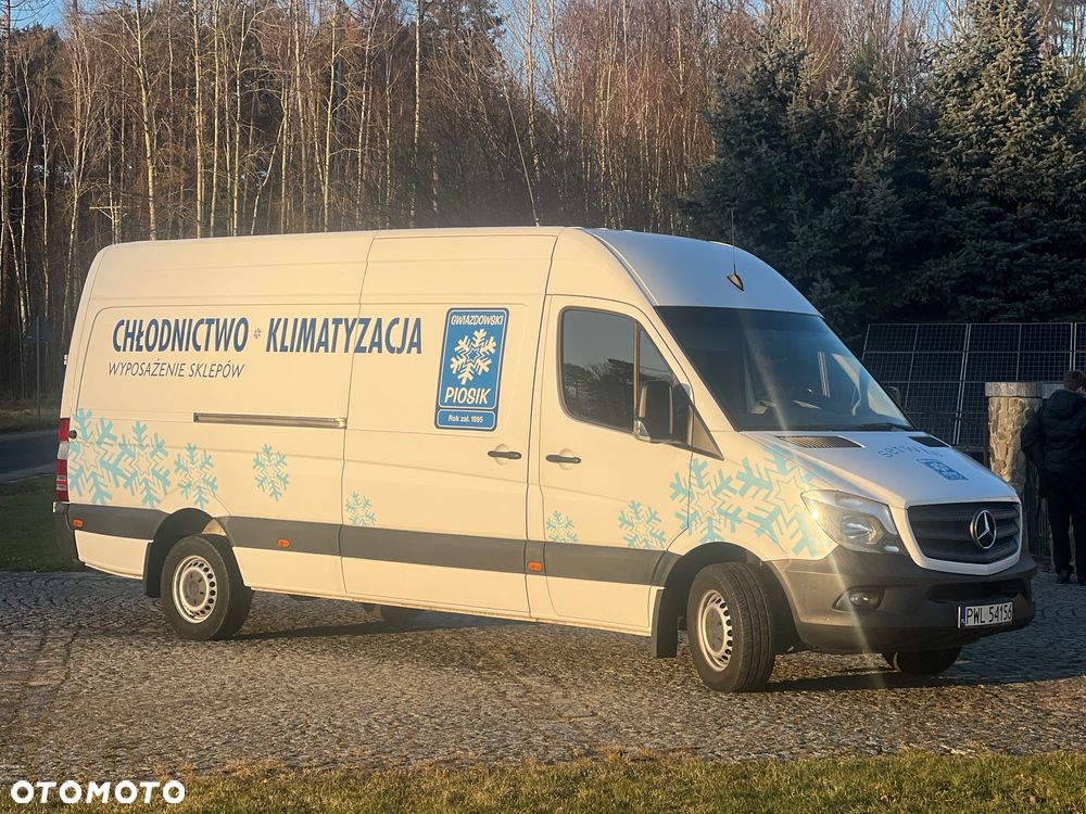 Mercedes-Benz Sprinter - 1