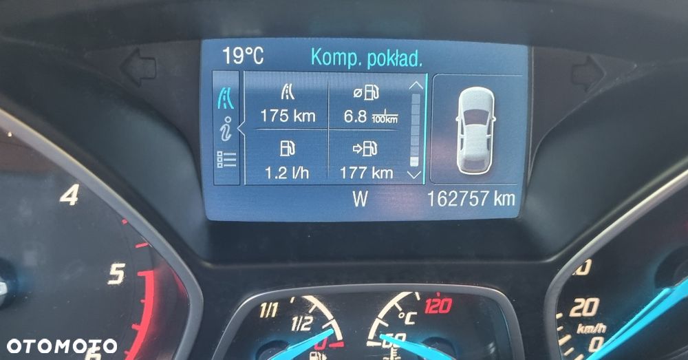 Ford Kuga 2.0 TDCi 4x4 Titanium - 28