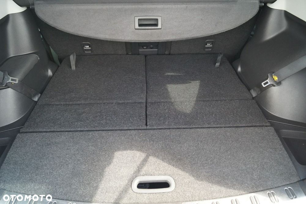 Nissan Qashqai+2 - 17