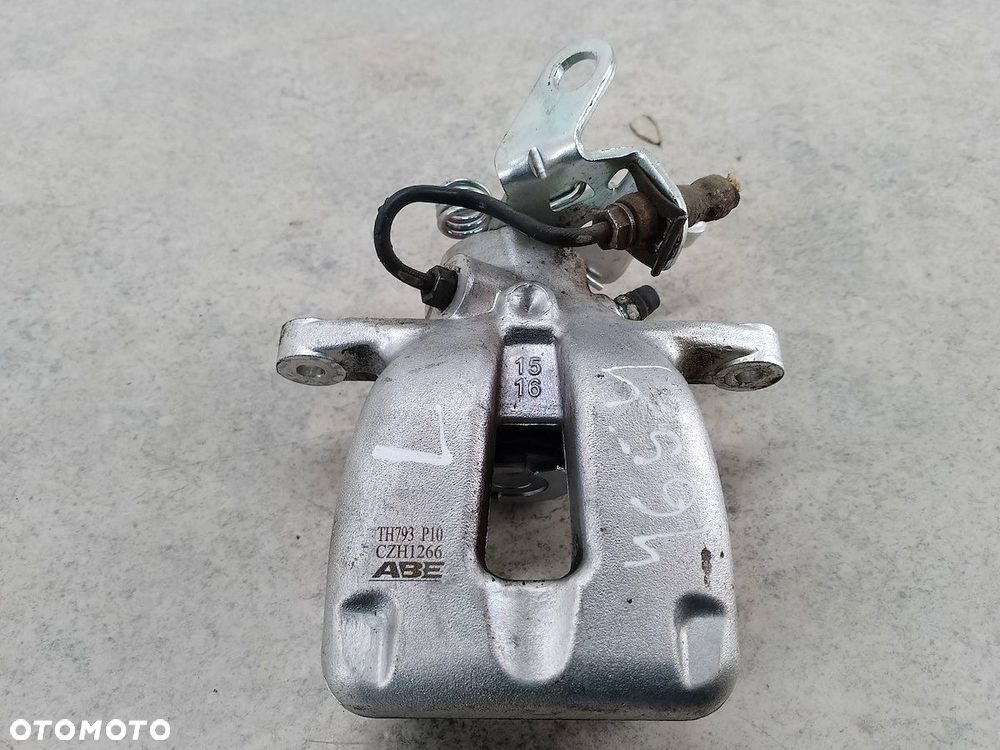 ZACISK HAMULCOWY LEWY TYŁ VW GOLF V TH793 CZH1266 ABE 1.4 TSI - 3