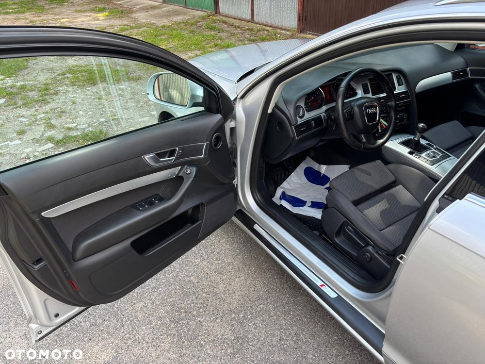 Audi A6 Avant - 13