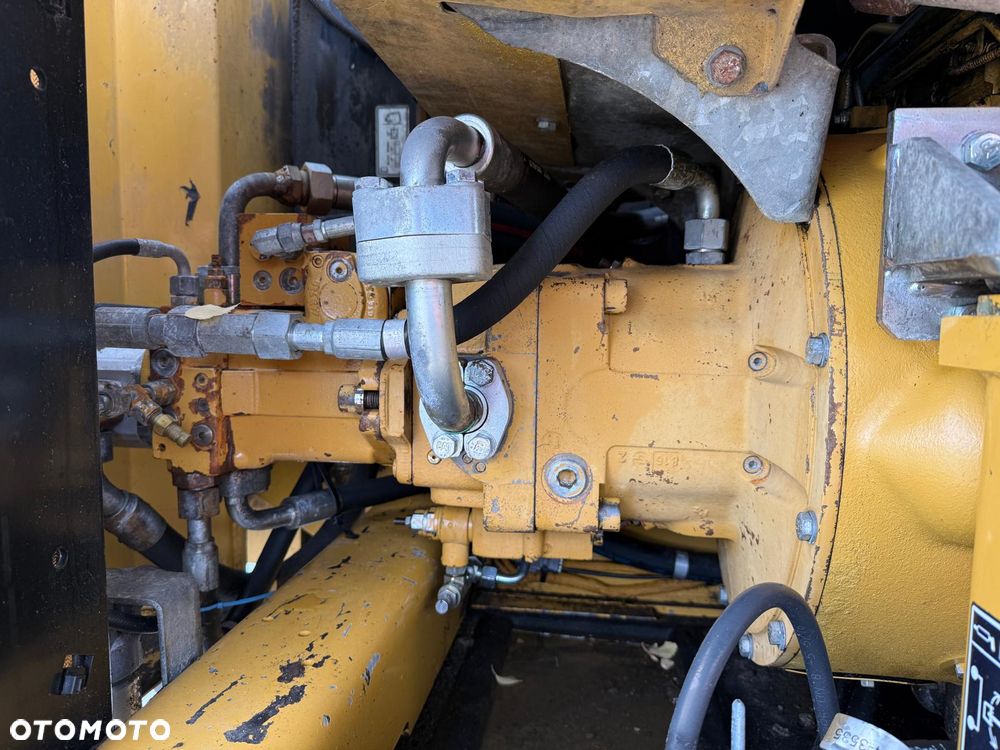 Caterpillar M 316D - 8