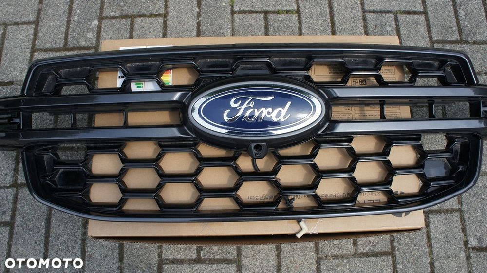 ATRAPA PRZEDNIA GRILL FORD RANGER VI 6 - 4